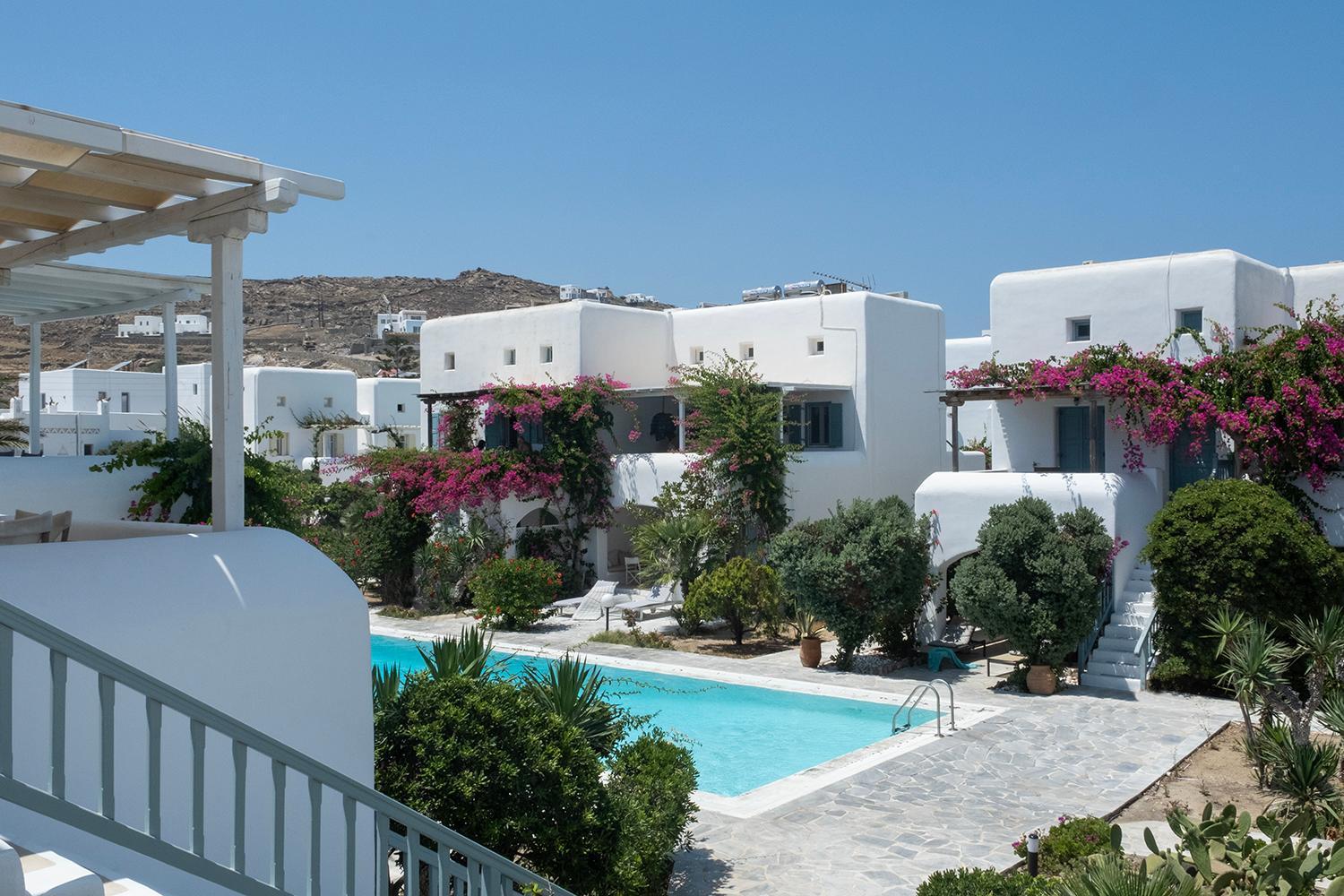 Mykonian Style W Shared Pool Houses & Nighttime Security Guard Орнос Экстерьер фото